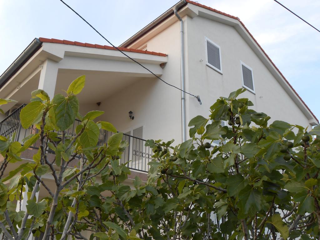 Apartments Katarina Smrika Bilik gambar