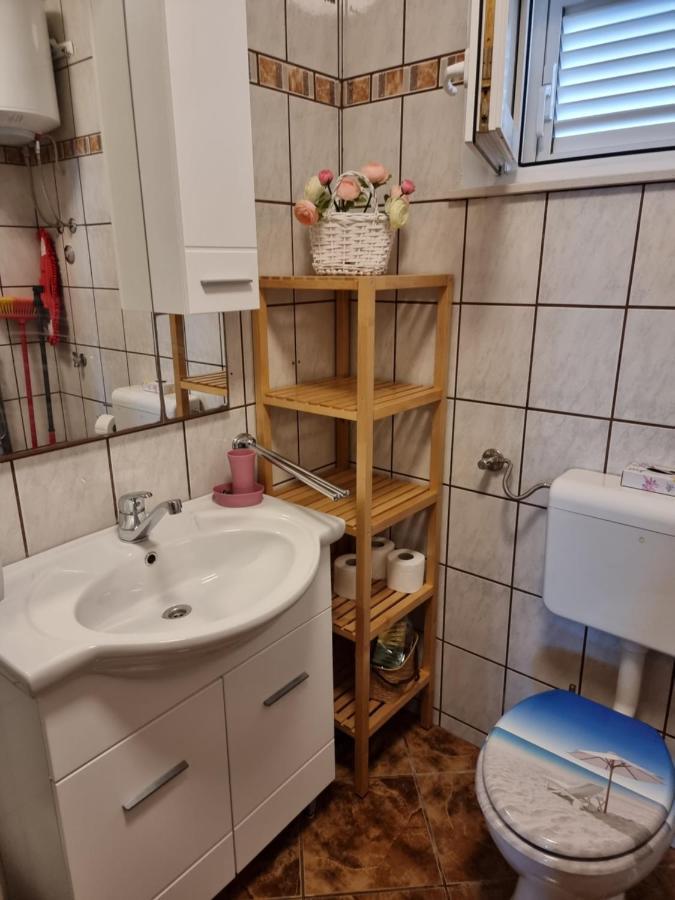 Apartments Katarina Smrika Luaran gambar
