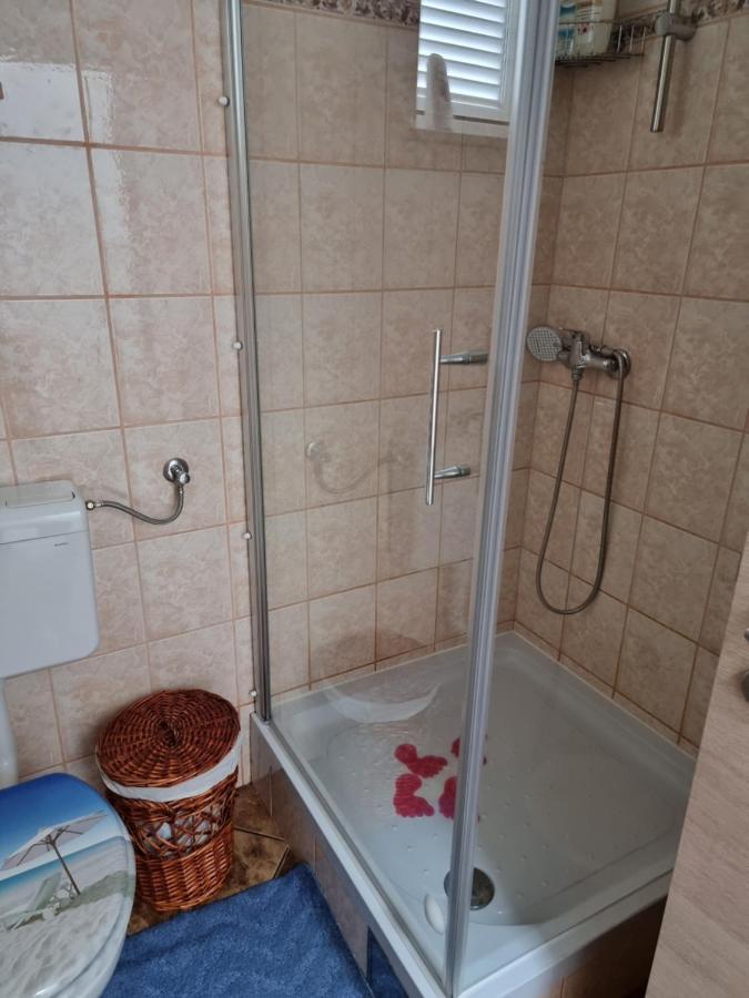 Apartments Katarina Smrika Luaran gambar