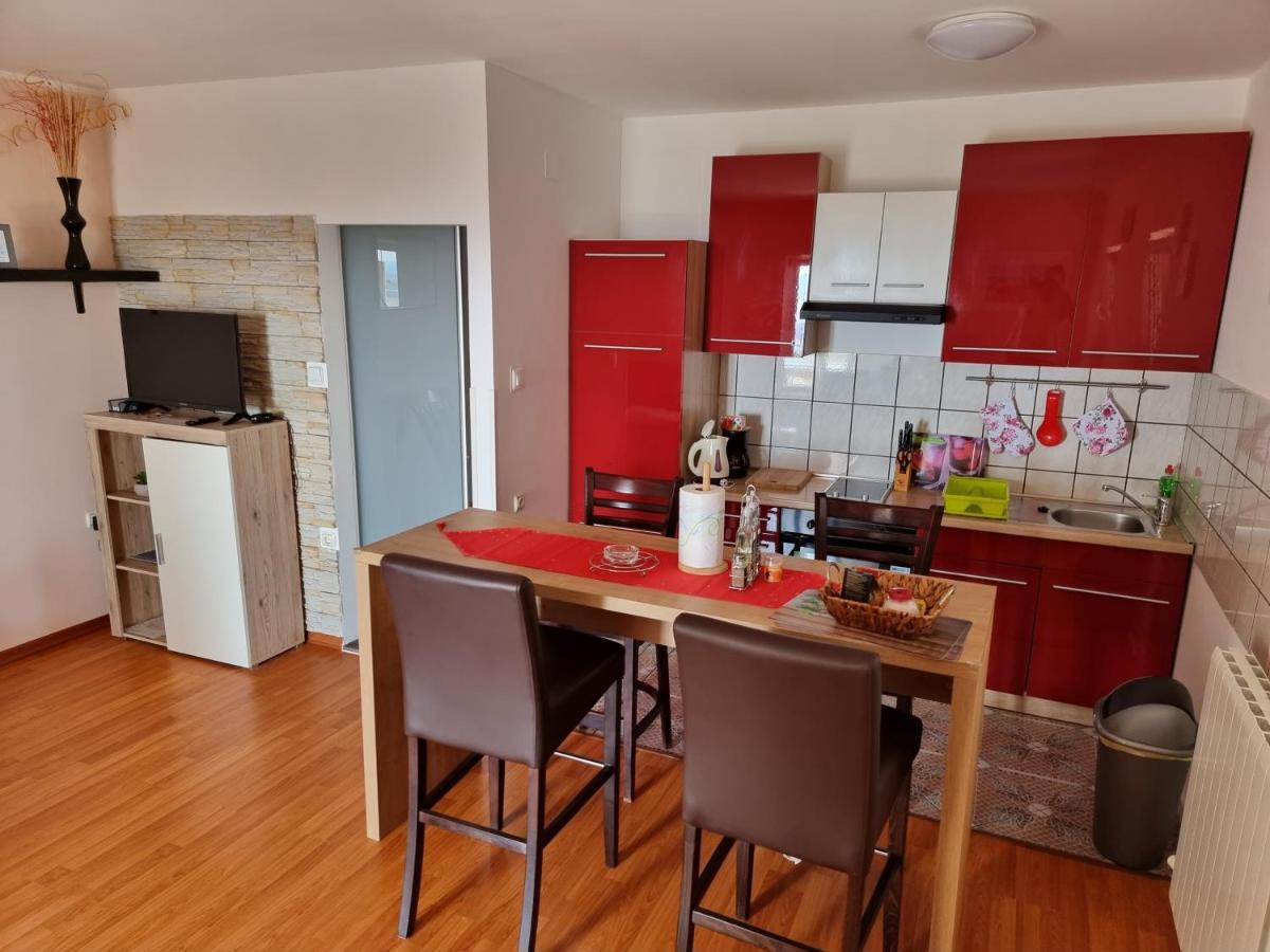 Apartments Katarina Smrika Luaran gambar